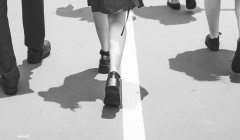 鄰地行使袋地通行權，我就一定得讓他過嗎？