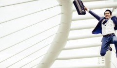 勞工法上之勞動契約，勞雇雙方得另訂定勞動條件以符合其共同之利益